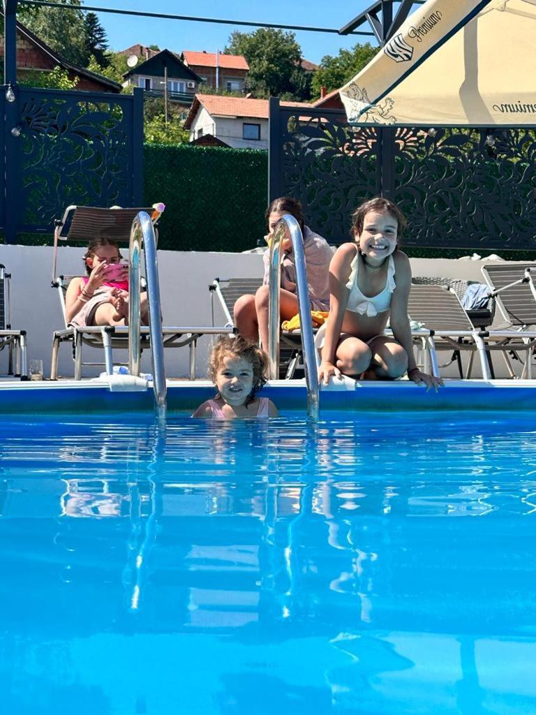 Luxury Apartments 88 Σμεντέρεβο Εξωτερικό φωτογραφία
